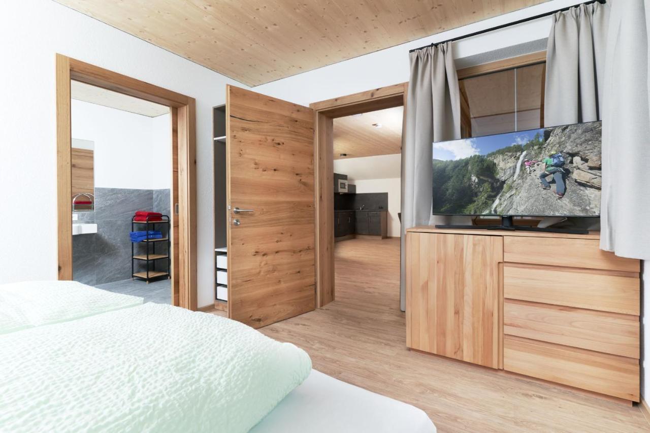 Apart-Hoamatgfuehl Appartement Längenfeld Buitenkant foto