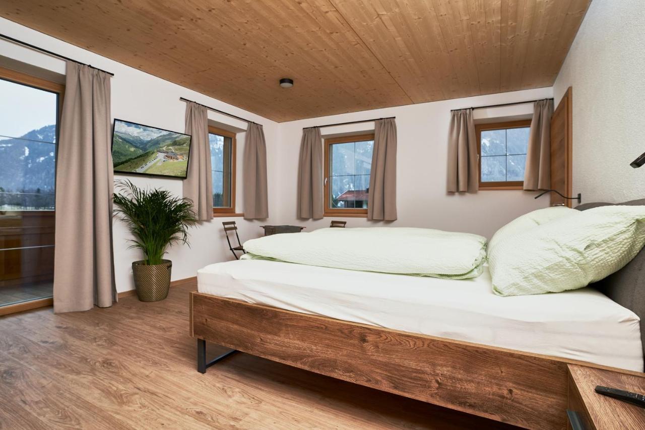 Apart-Hoamatgfuehl Appartement Längenfeld Buitenkant foto