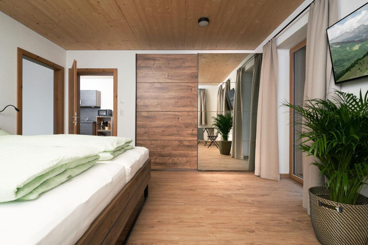 Apart-Hoamatgfuehl Appartement Längenfeld Buitenkant foto